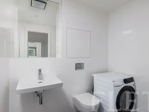 Pronájem bytu 1+kk, Praha - Nusle, Maroldova, 28 m2