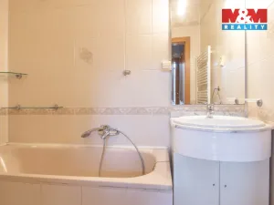 Prodej rodinného domu, Brno - Žebětín, Kohoutovická, 285 m2