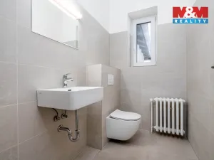 Prodej rodinného domu, Praha - Horní Počernice, Jasenná, 292 m2