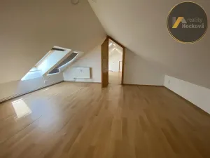 Pronájem bytu 3+kk, Kladno, Máchova, 150 m2