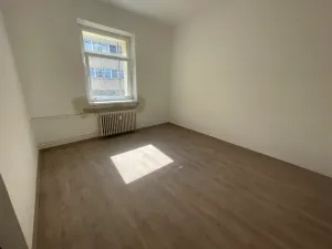 Pronájem bytu 1+1, Přerov, Husova, 29 m2