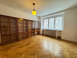 Pronájem bytu 3+1, Praha, Kolínská, 93 m2