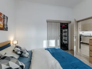 Pronájem bytu 2+kk, Praha - Holešovice, Šimáčkova, 50 m2