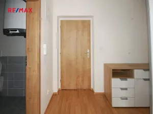 Pronájem bytu 1+kk, Kutná Hora, V Zákoutí, 36 m2