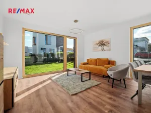 Prodej rodinného domu, Praha - Horní Počernice, Krotitelů, 197 m2