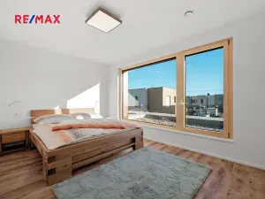 Prodej rodinného domu, Praha - Horní Počernice, Krotitelů, 197 m2