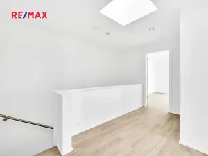 Prodej rodinného domu, Praha - Horní Počernice, Krotitelů, 197 m2