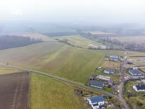 Prodej pozemku pro bydlení, Uhersko, 944 m2