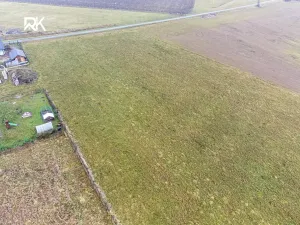 Prodej pozemku pro bydlení, Uhersko, 1000 m2