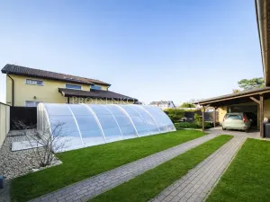 Prodej činžovního domu, Přerov nad Labem, 283 m2