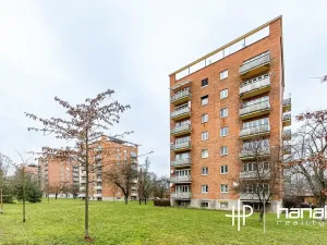 Prodej bytu 2+1, Zlín, Věžové domy, 61 m2