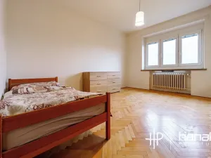 Prodej bytu 2+1, Zlín, Věžové domy, 61 m2
