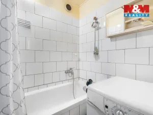 Prodej bytu 3+1, Děčín - Děčín IX-Bynov, Vítova, 74 m2