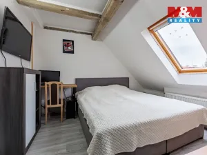 Prodej bytu 3+kk, Karlovy Vary - Rybáře, Borová, 43 m2