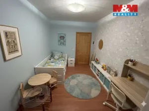 Prodej bytu 3+1, Praha - Řepy, Makovského, 65 m2