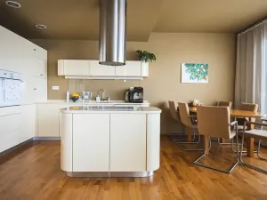 Pronájem bytu 3+kk, Praha - Jinonice, Brzorádových, 100 m2