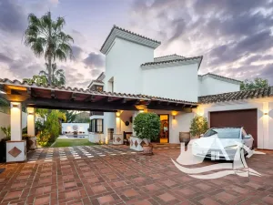 Prodej vily, Benahavís, Španělsko, 336 m2