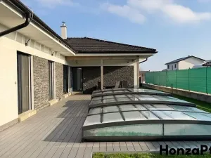 Prodej rodinného domu, Křenice, V Kukli, 190 m2