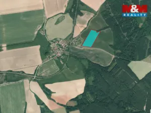 Prodej pole, Velečín, 33271 m2