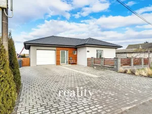 Prodej rodinného domu, Hrádek, 166 m2