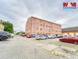 Prodej bytu 3+kk, Šestajovice, Komenského, 78 m2