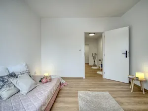 Pronájem bytu 3+1, Děčín - Děčín III-Staré Město, Příčná, 69 m2