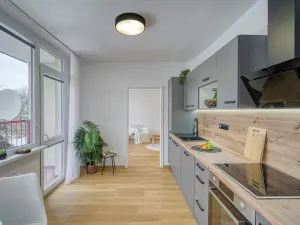 Pronájem bytu 3+1, Děčín - Děčín III-Staré Město, Příčná, 69 m2