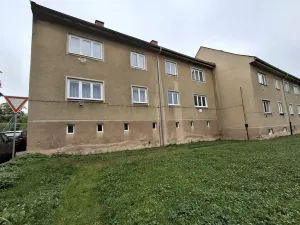 Prodej bytu 2+1, Kynšperk nad Ohří, Zámecká, 56 m2