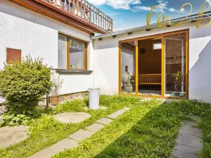 Prodej rodinného domu, Jívoví, 190 m2