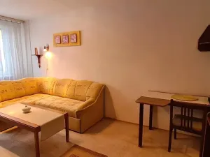 Pronájem bytu 2+kk, Praha - Kamýk, Cuřínova, 43 m2