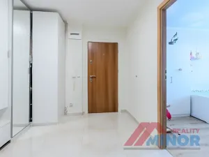 Prodej bytu 3+1, Slaný, Bezručova, 70 m2