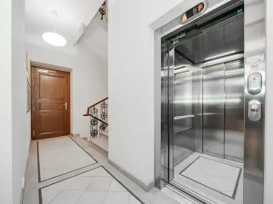 Pronájem bytu 2+kk, Praha - Nové Město, Petrská, 67 m2