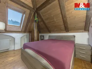 Pronájem rodinného domu, Tanvald - Šumburk nad Desnou, Krkonošská, 220 m2