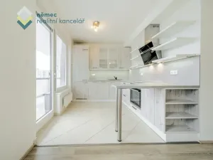 Pronájem bytu 2+kk, Praha - Střížkov, Makedonská, 64 m2