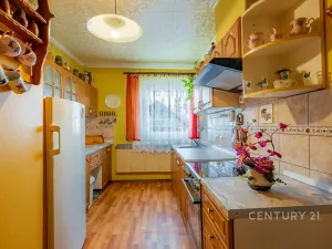 Prodej rodinného domu, Vroutek, Na Hůrce, 140 m2