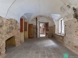 Prodej rodinného domu, Duchcov, G. Casanovy, 500 m2