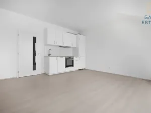 Pronájem bytu 1+kk, Holubice, 29 m2