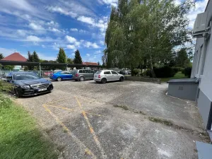 Prodej obchodního prostoru, Praha - Horní Počernice, Komárovská, 210 m2