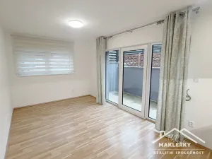 Pronájem bytu 2+kk, Kutná Hora, Pobřežní, 36 m2