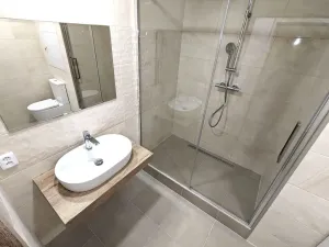 Pronájem bytu 1+kk, Most, Lipová, 33 m2