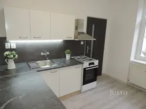 Pronájem bytu 2+1, Přerov, Hranická, 58 m2