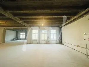 Pronájem kanceláře, Praha - Staré Město, Revoluční, 778 m2