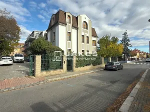 Pronájem bytu 1+kk, Praha - Liboc, Jenečská, 28 m2