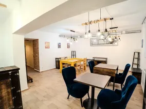 Pronájem obchodního prostoru, Praha - Vinohrady, Řipská, 92 m2