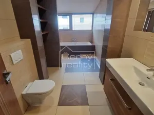 Pronájem bytu 4+kk, Pardubice, V Ráji, 350 m2