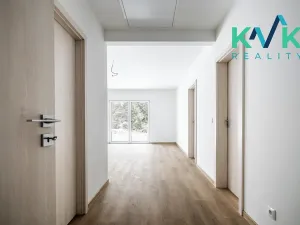 Prodej rodinného domu, Sadov, 160 m2