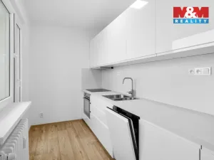 Prodej bytu 2+1, Kladno - Kročehlavy, Unhošťská, 62 m2