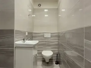 Prodej rodinného domu, Křenovice, Široká, 172 m2