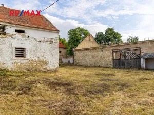 Prodej zemědělského objektu, Počedělice, 2500 m2