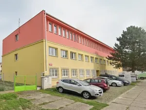 Pronájem kanceláře, Praha - Zličín, Strojírenská, 17 m2